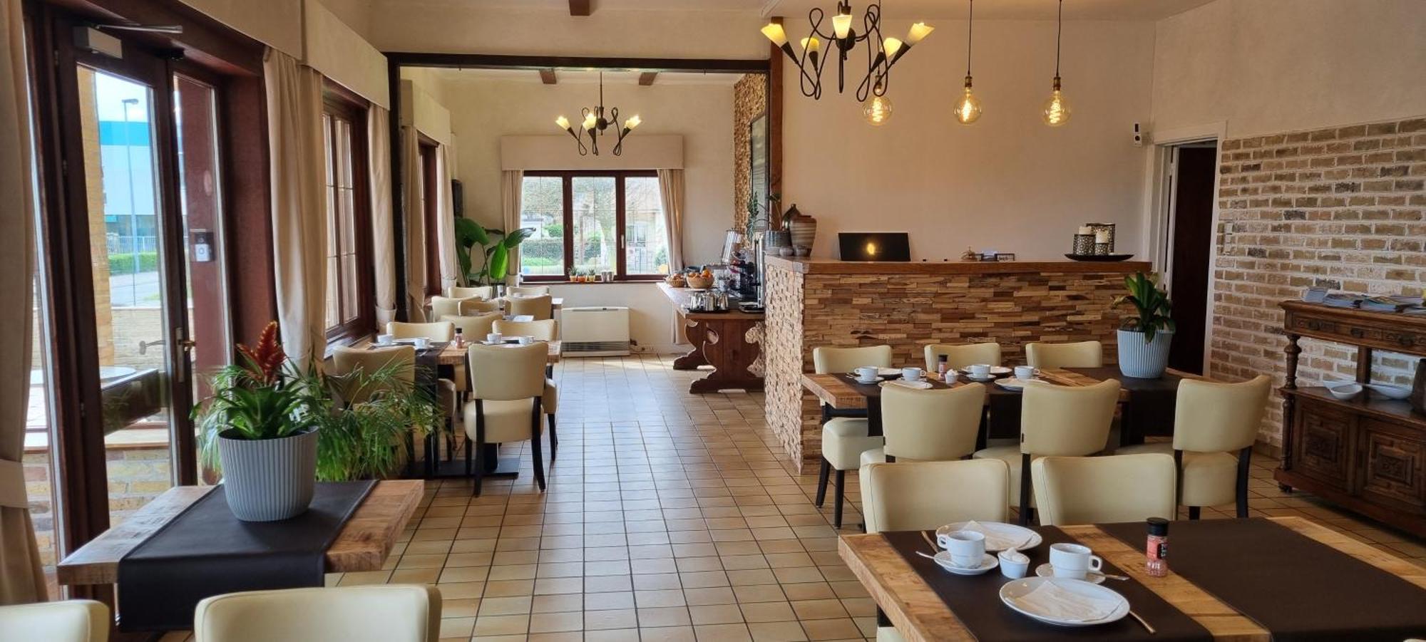 Hotel Westendia And Free Parking Top Breakfast Westende Εξωτερικό φωτογραφία
