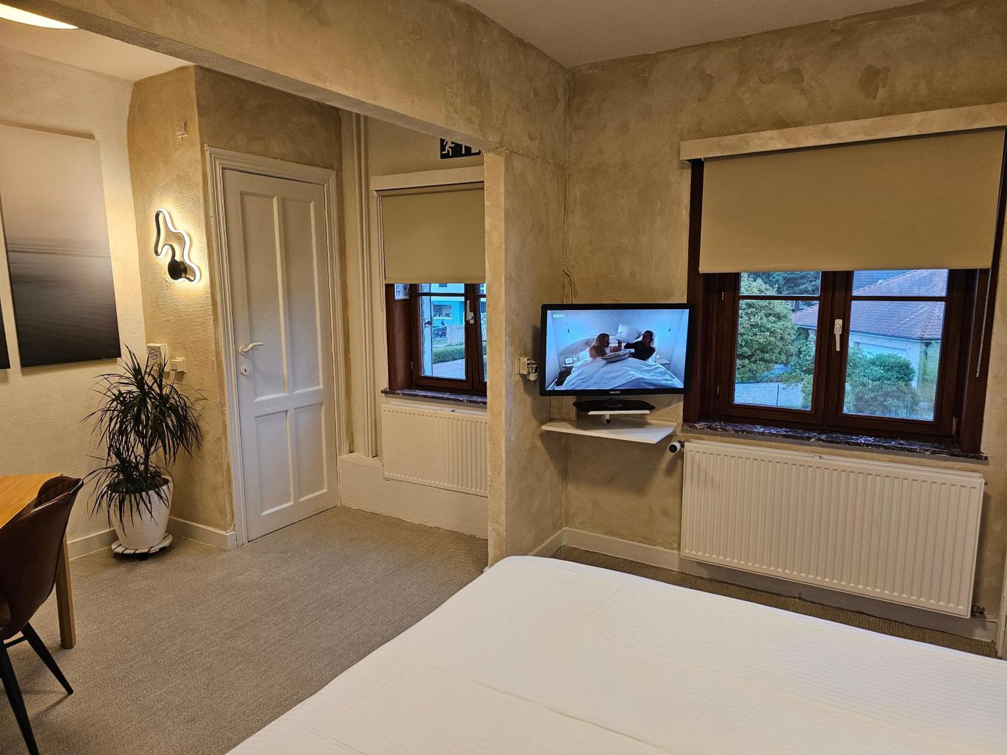 Hotel Westendia And Free Parking Top Breakfast Westende Εξωτερικό φωτογραφία